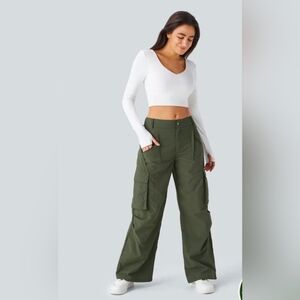 NWT HALARA Mid Rise Button Zipper Side Pocket Wide Leg Casual Cargo Pants